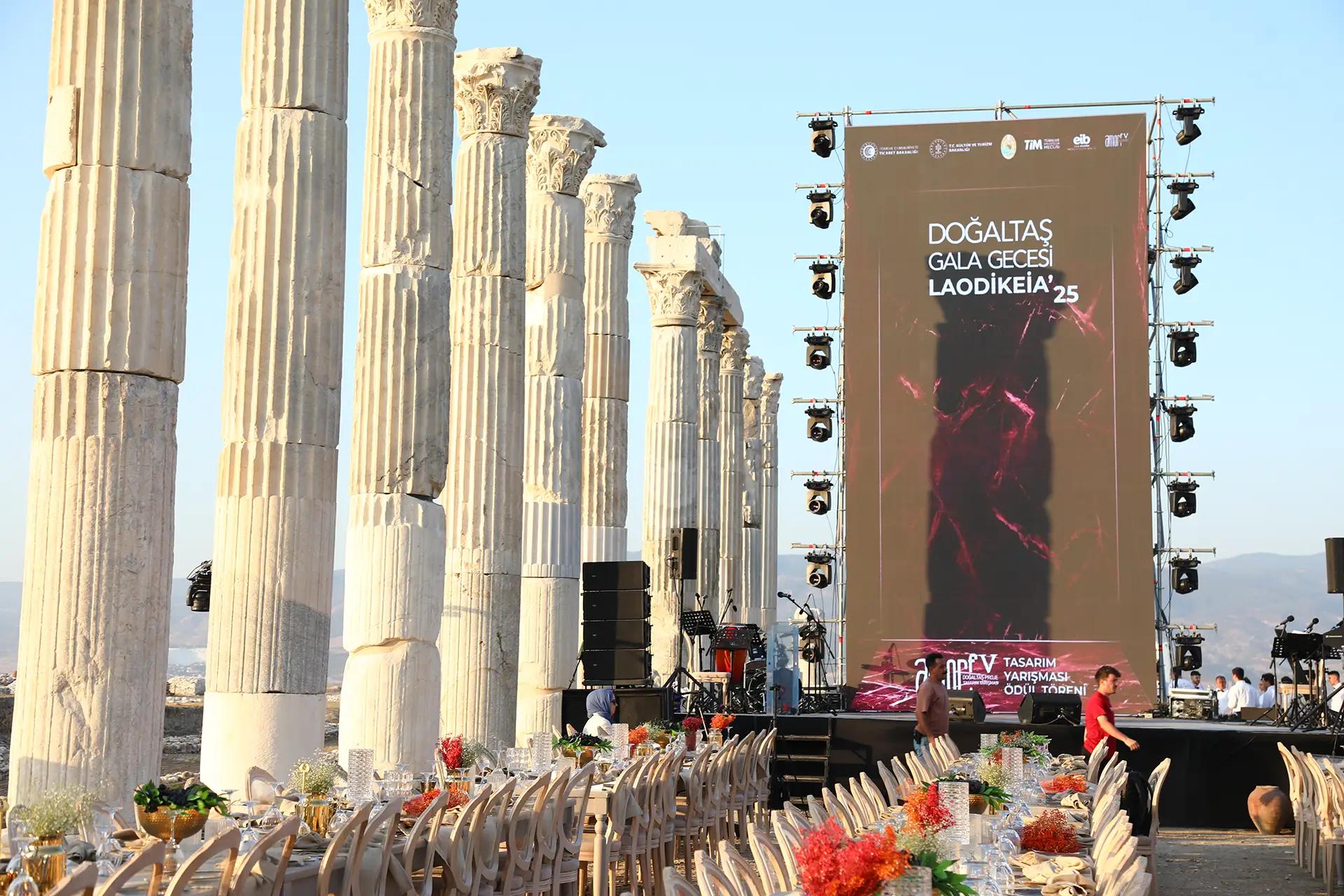 REYHAN SEZGİN’İN MODERATÖRLÜĞÜNDE SÖYLEŞİ: ANTİK KENTLERDEN GÜNÜMÜZE TAŞIN HİKAYESİ